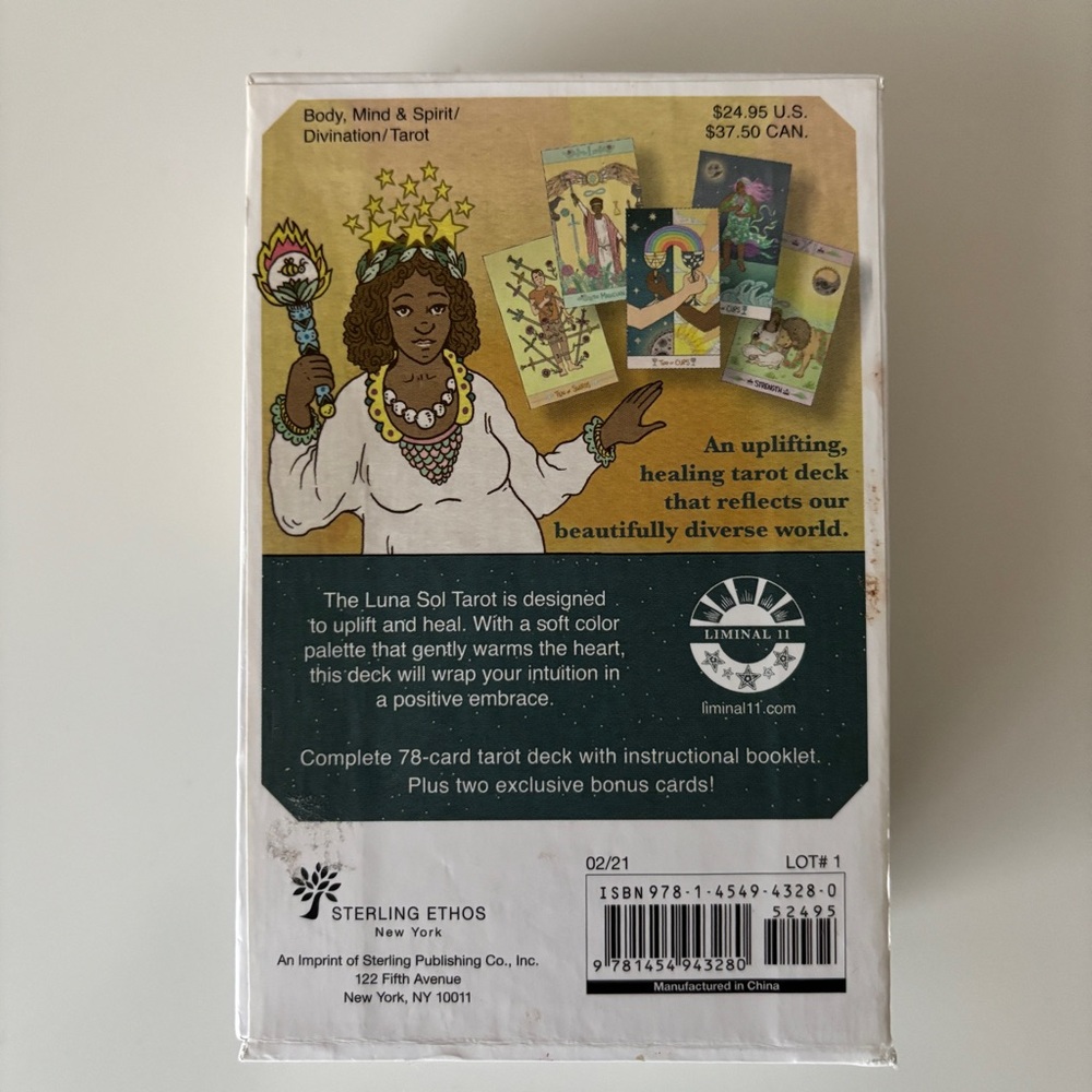 Luna Sol Tarot Deck - Picture 2 of 8